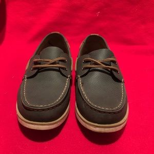 BOAT SHOES (WILLING TO NEGOTIATE)